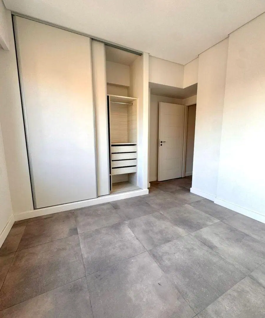 EXCELENTE DEPARTAMENTO DOS AMBIENTES A ESTRENAR!! 5