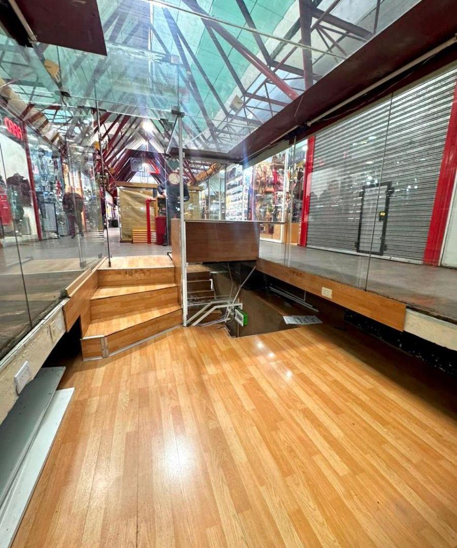 Foto de SE VENDE EXCELENTE LOCAL EN LA GALERIA DEL CAMINANTE!!!, imagen 4