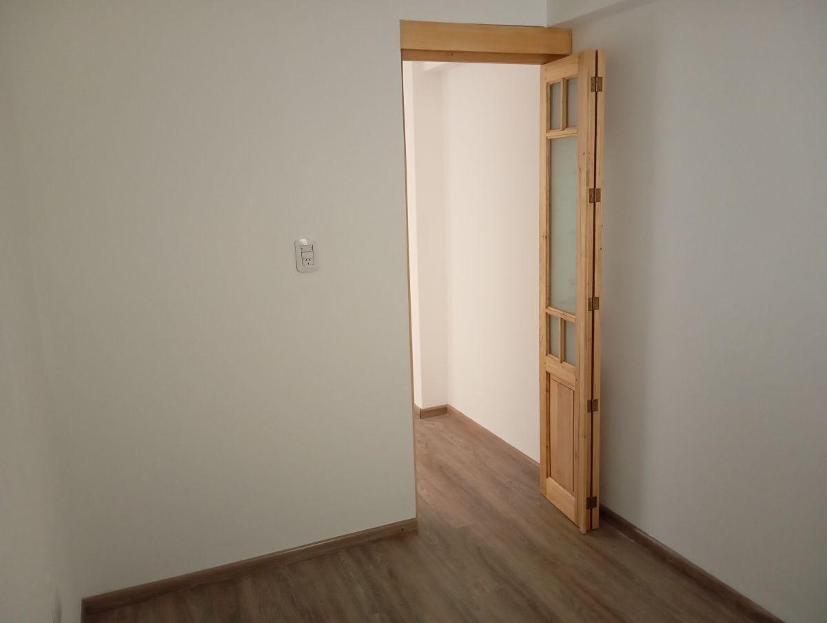 Foto de 3 AMBIENTES EN 35 M² — RECICLADO A NUEVO — AL FRENTE — Montserrat, imagen 4