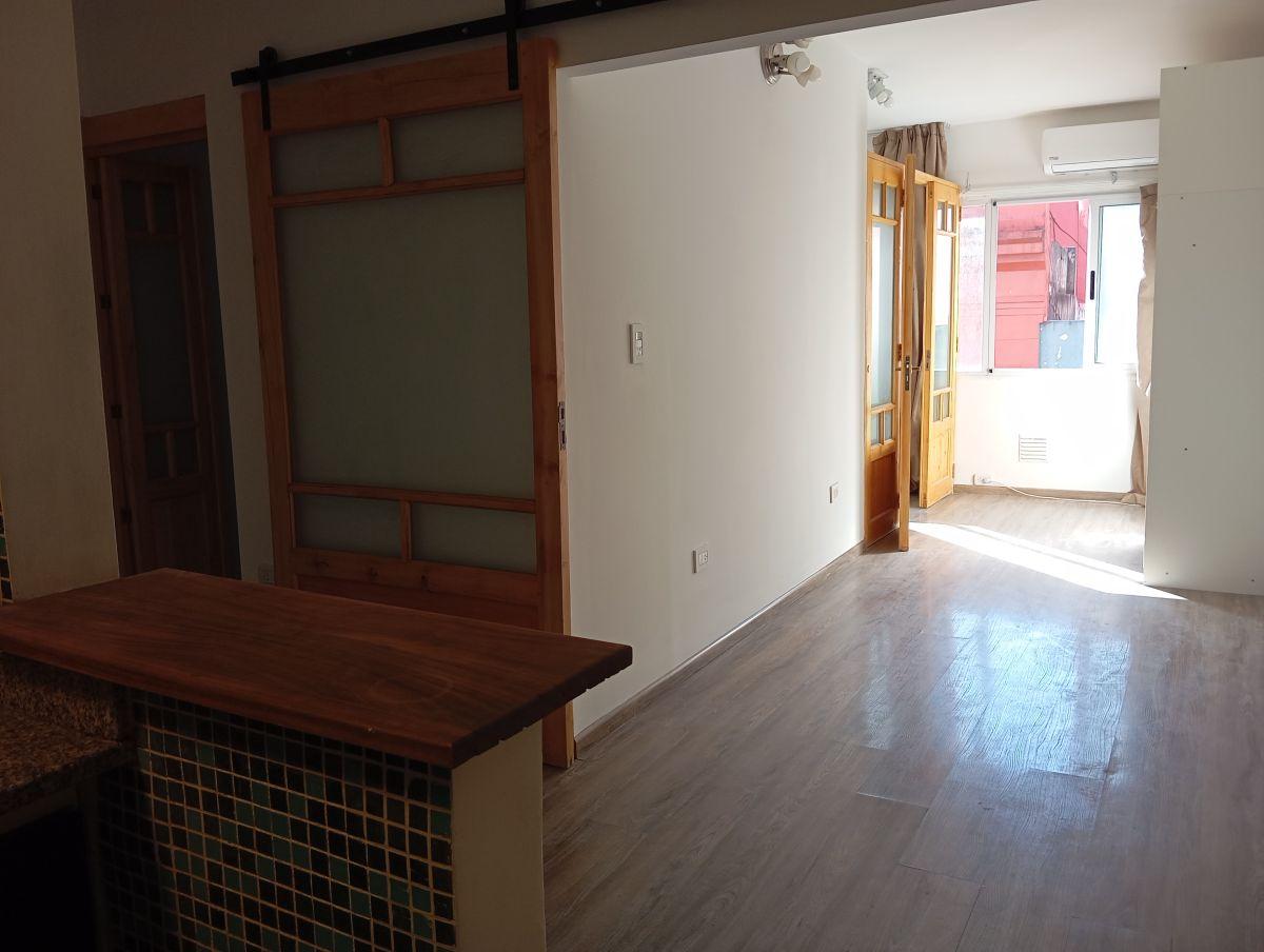 Foto de 3 AMBIENTES EN 35 M² — RECICLADO A NUEVO — AL FRENTE — Montserrat, imagen 2