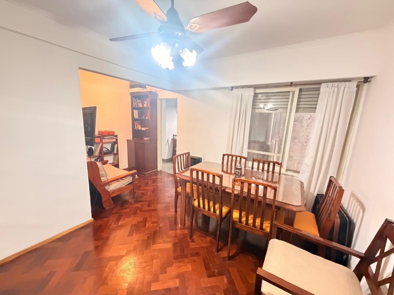 Foto de Venta. Departemento de 1 dormitorio, Centro. Con balcon, imagen 3