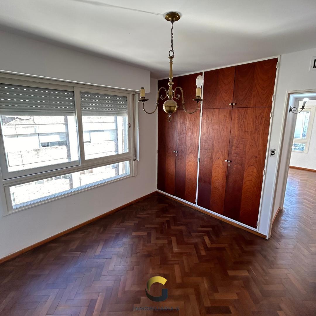 Departamento de 3 Dorm. con Cochera en Urquiza 1100 3