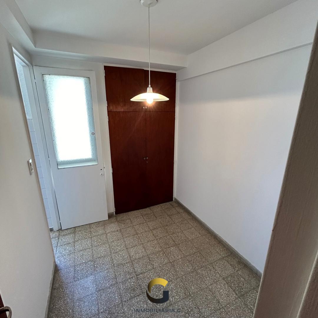 Departamento de 3 Dorm. con Cochera en Urquiza 1100 3