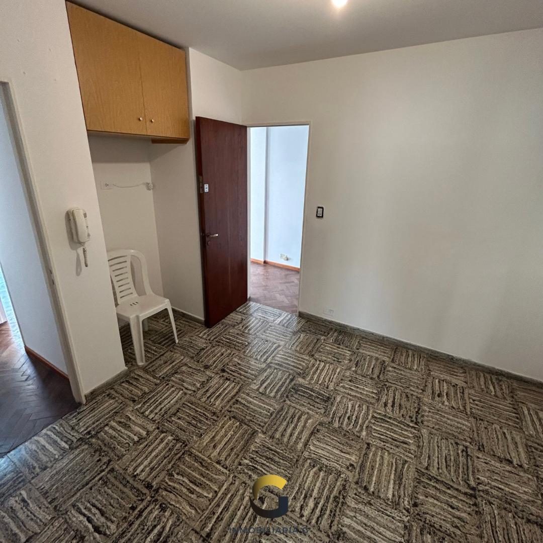 Departamento de 3 Dorm. con Cochera en Urquiza 1100 2