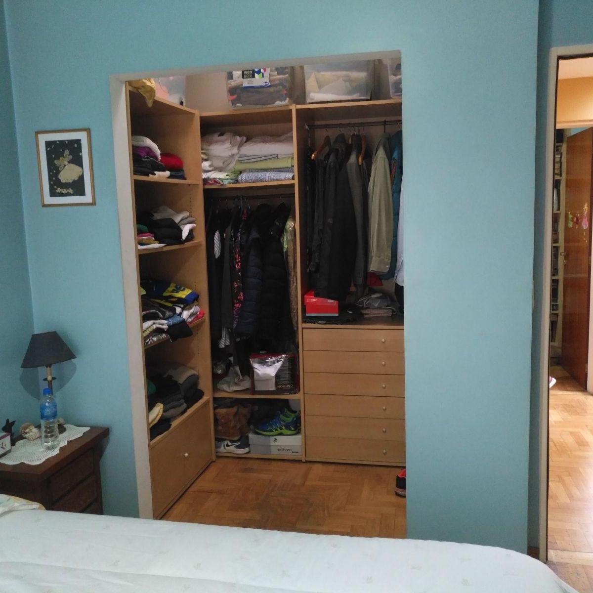 Chalet en Venta de 4 Dorm. C/ Cochera en Villa Lugano 3