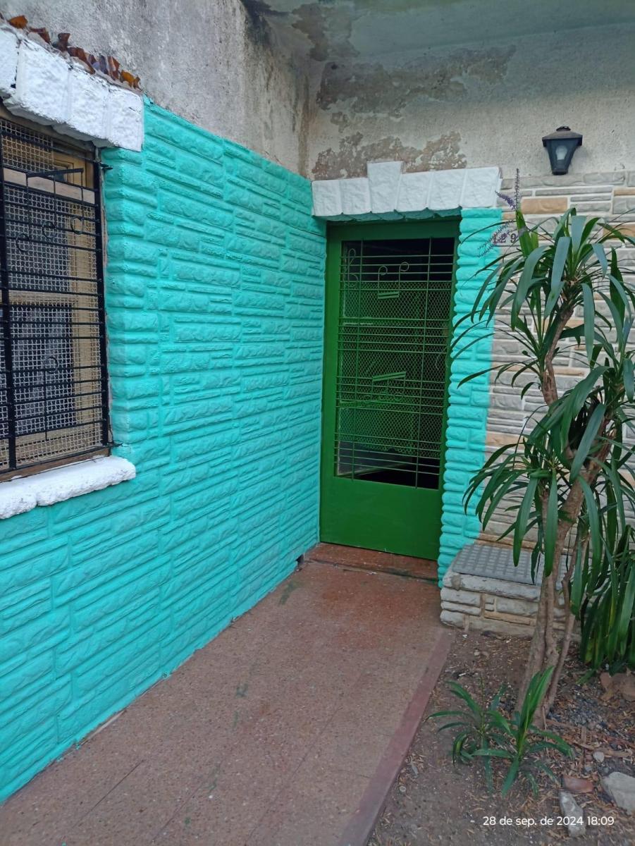 Casa en Venta de 4 Dorm. C/ Cochera en Nueva Pompeya 4