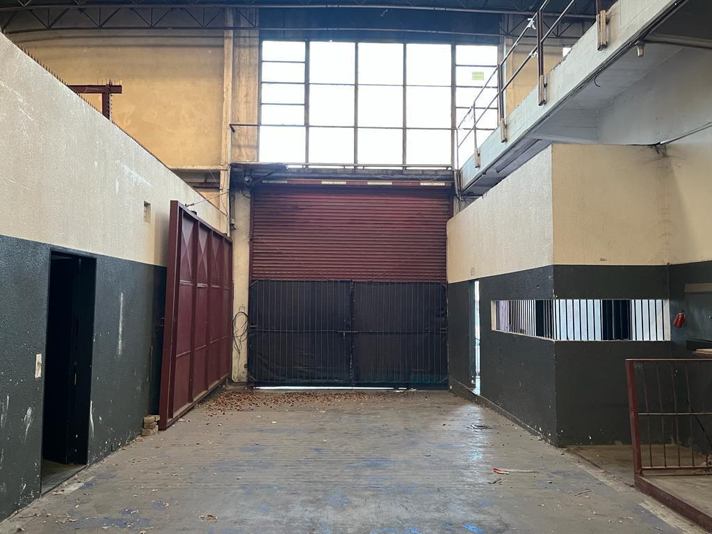 Corrales 3200 Galpon de 1200 m² Mixtura 2 1