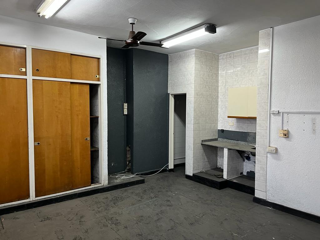 Corrales 3200 Galpon de 1200 m² Mixtura 2 4