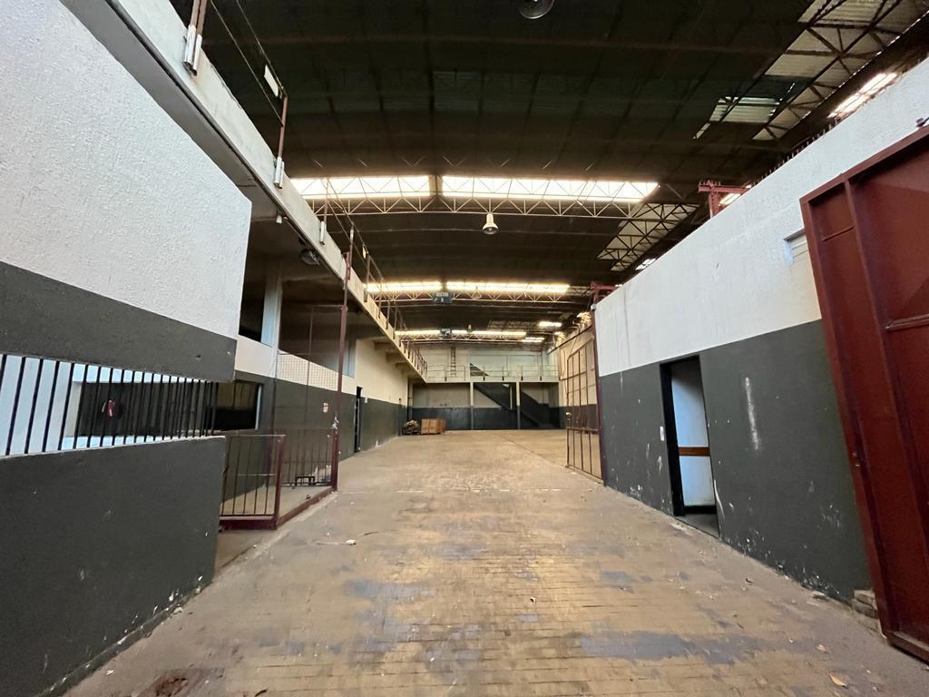 Corrales 3200 Galpon de 1200 m² Mixtura 2 3