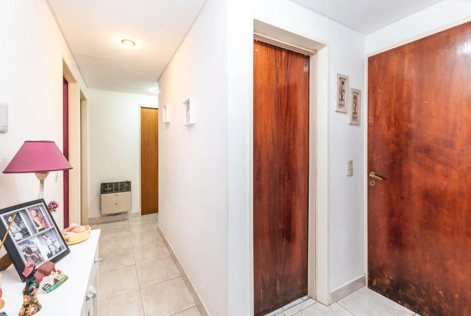 Hermosa Casa de 4 Ambientes en Soldati 5
