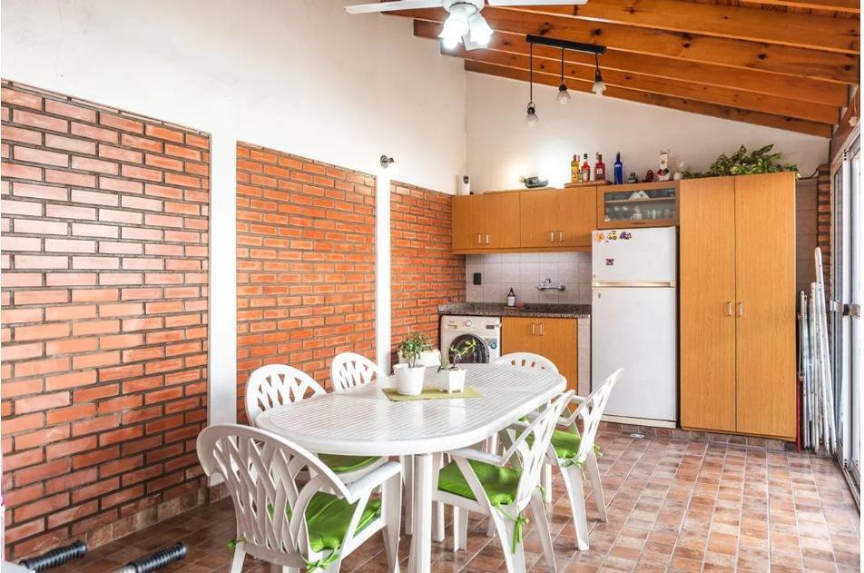 Hermosa Casa de 4 Ambientes en Soldati 3