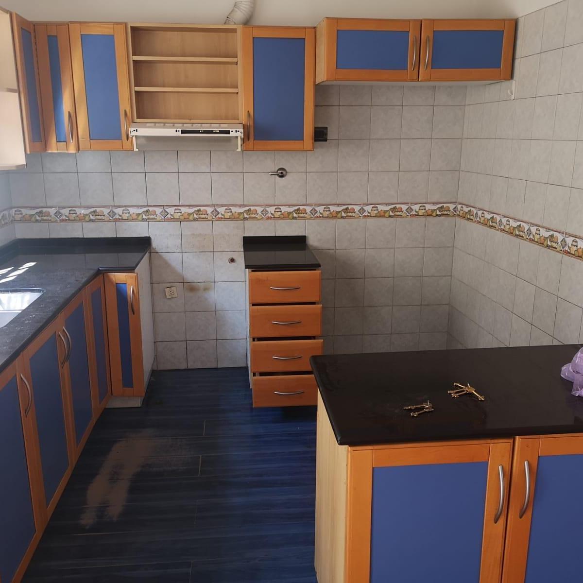 Casa de Dos Departamentos en Crespo 3434 2