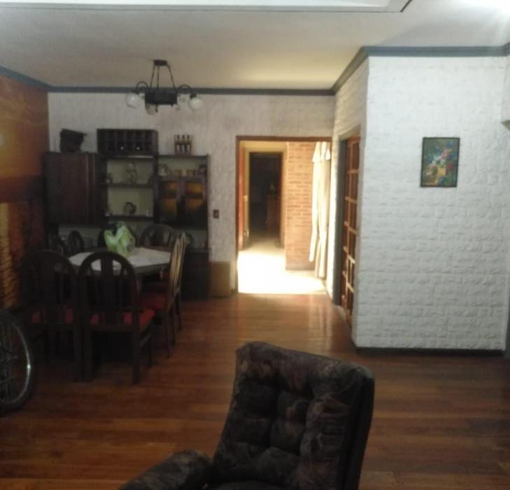 Vende Hermosa Casa en Culpina 3200 de 5 Ambientes. 1