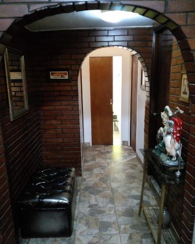 Vende Casa de 2 Dptos Sobre José Martí 3467 5