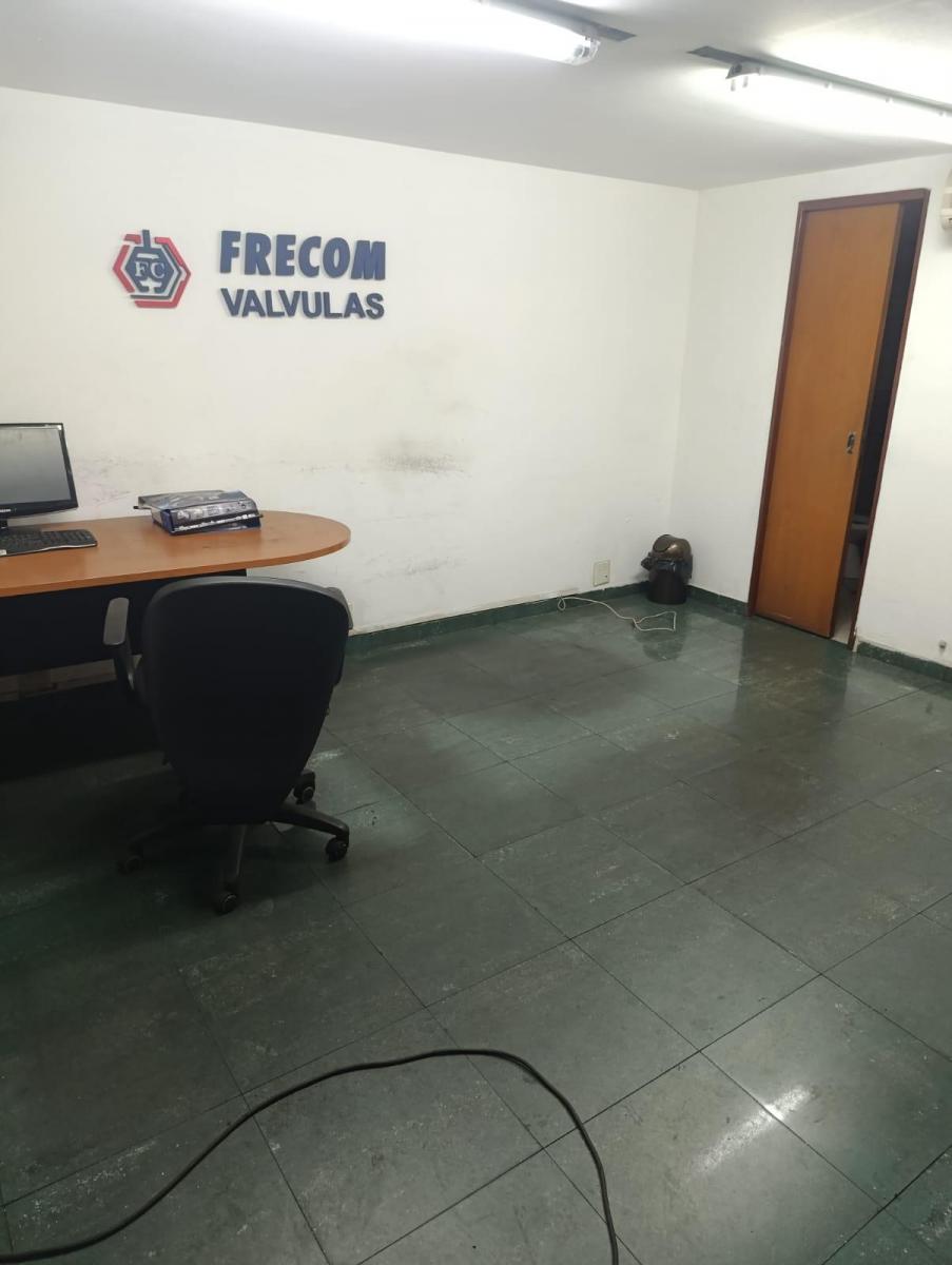 Vende Galpon Sobre Av Cruz 3455 4