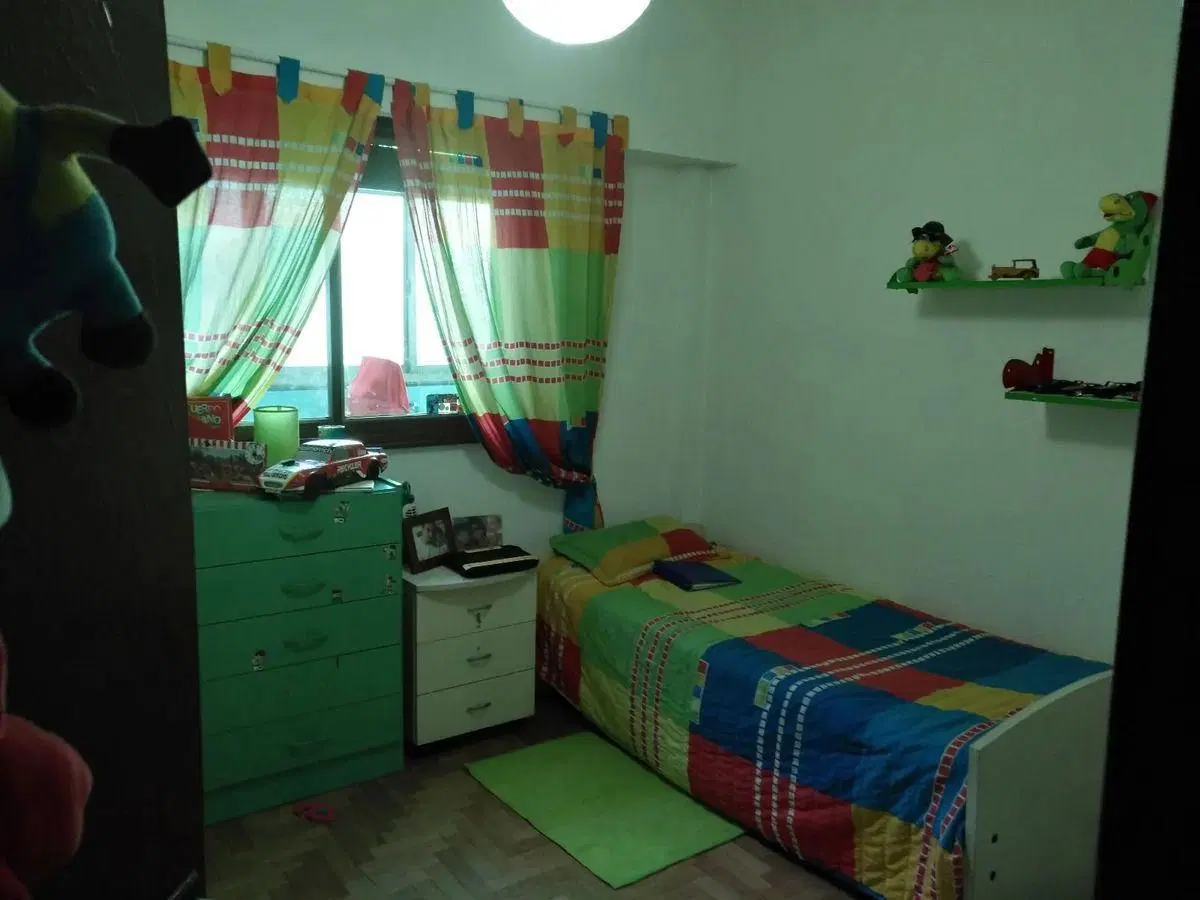 Excelente Departamento Ubicado En La Calle Romero Al 400 A 1 Cuadra De Av Saenz Y Traful  Con $3000 5
