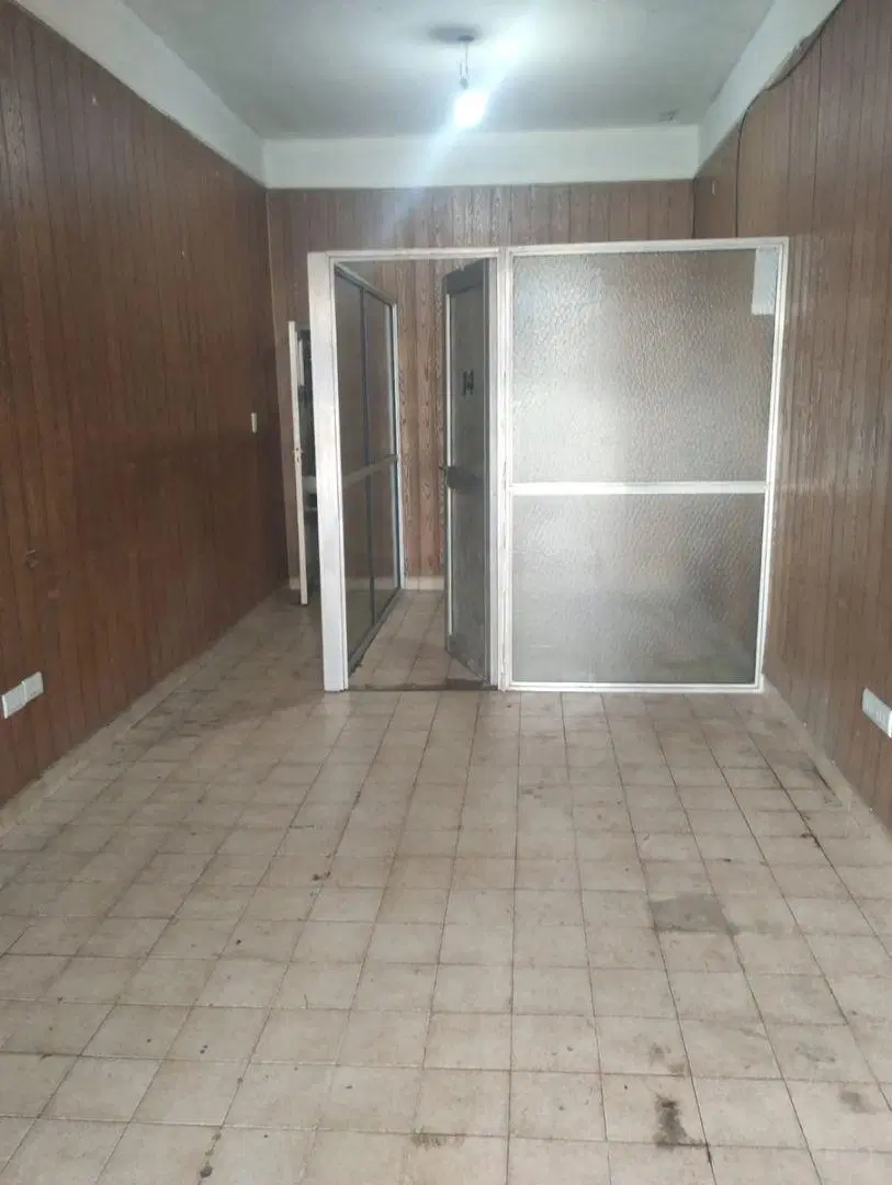 Local En Venta Sobre Av. Eva Perón  Flores  U$d 62.000 4