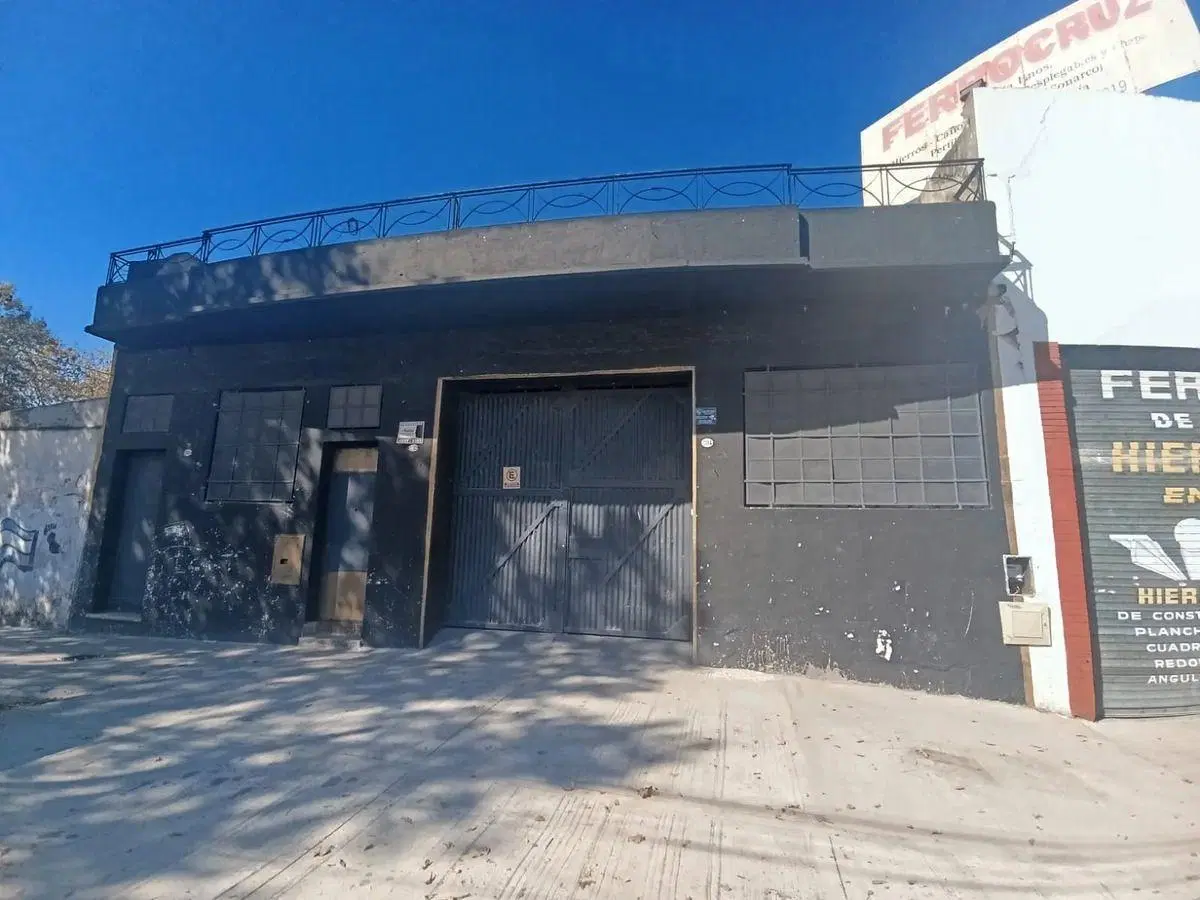 Galpón 202 M2 - Portón Camionero (3.41m) - Fuerza Motriz Y Gas - Mixtura B3 3