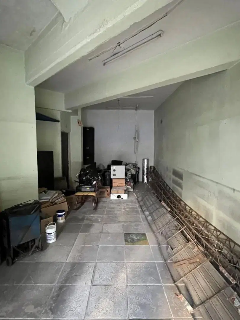 Alquiler De Local Comercial En Plena Zona De Flores Av. Directorio 2958 2
