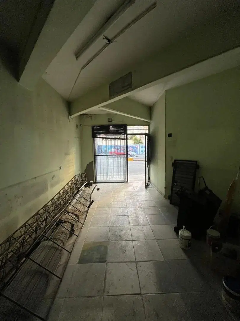 Alquiler De Local Comercial En Plena Zona De Flores Av. Directorio 2958 1