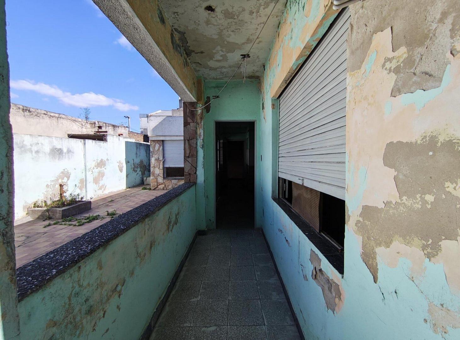 Foto de Liquidacion Casa Interna con gran terreno/galpon. Amenabar 3300, imagen 4