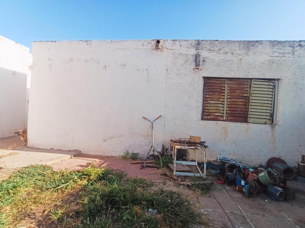 Vendo Casa en Barrio Escuela - Rio Tercero 2