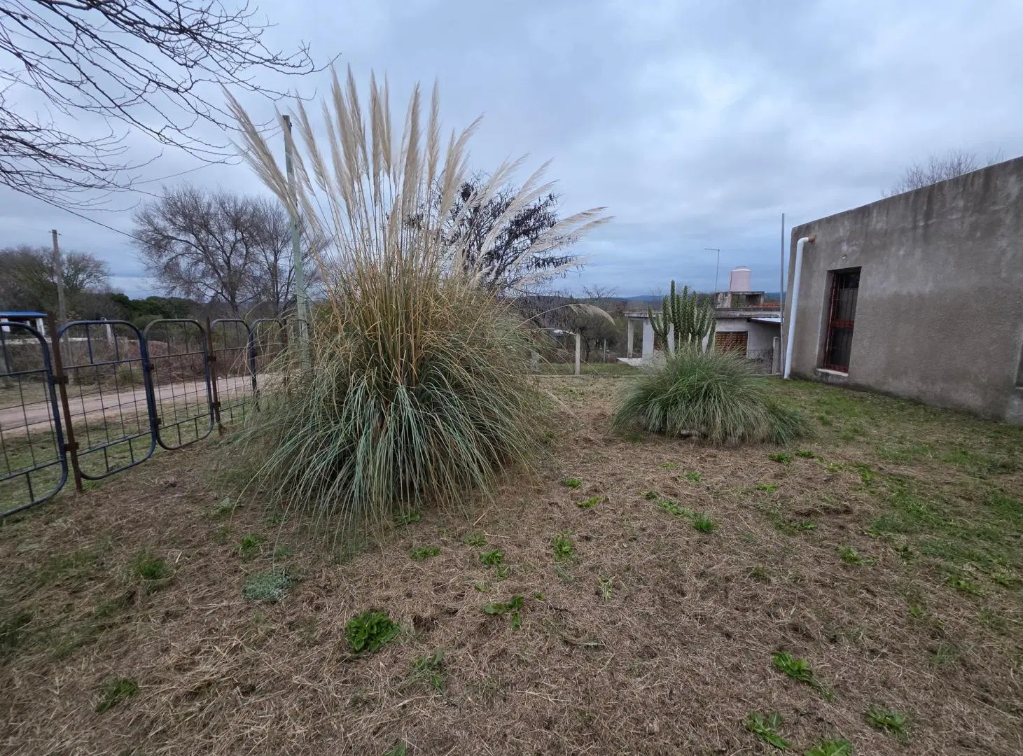 Venta Casa 3 Dor a Terminar en El Condado Molinari Cosquin 2