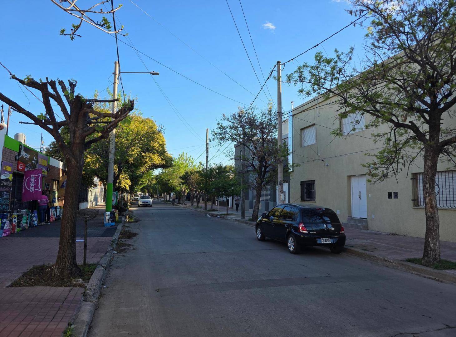 Foto de LOCAL COMERCIAL 43,65 M² – PH SIN EXPENSAS – ZONA Bº MAIPU 1 SECC, imagen 4
