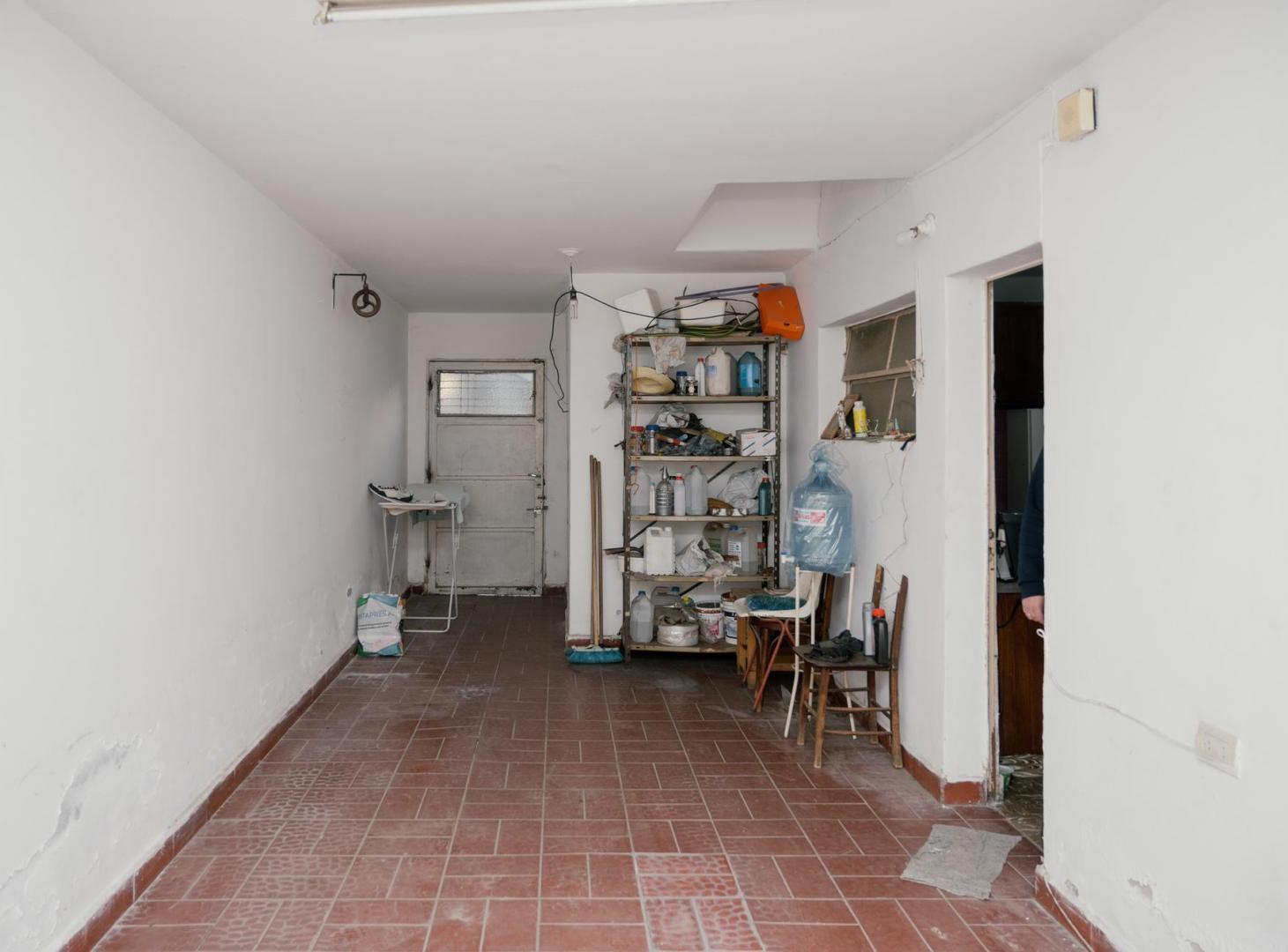 Foto de VENTA - CASA 2 DORMITORIOS - SAN LORENZO SUR, imagen 3