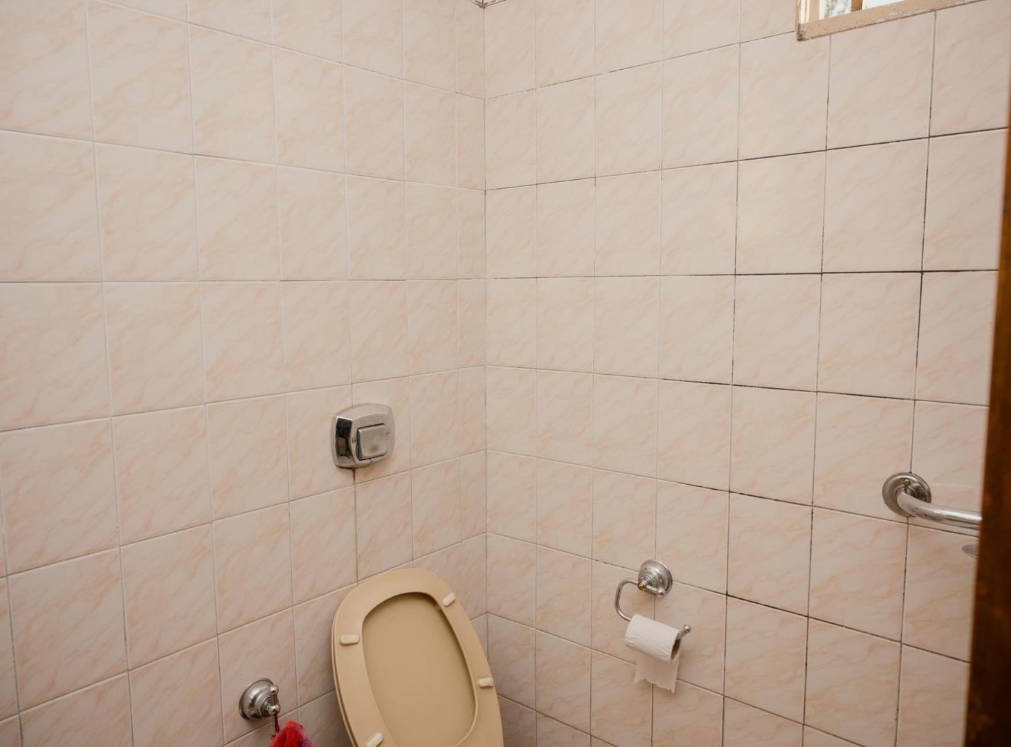 Foto de VENTA - CASA 2 DORMITORIOS - SAN LORENZO SUR, imagen 5