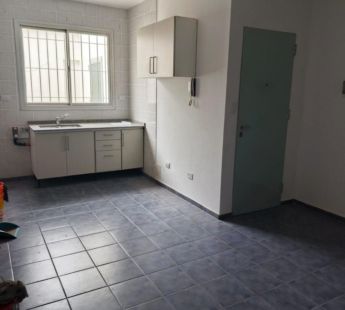 Foto de Alquiler Depto 2 Dor con Terraza y Cochera Opcional Av Sabattini, imagen 1