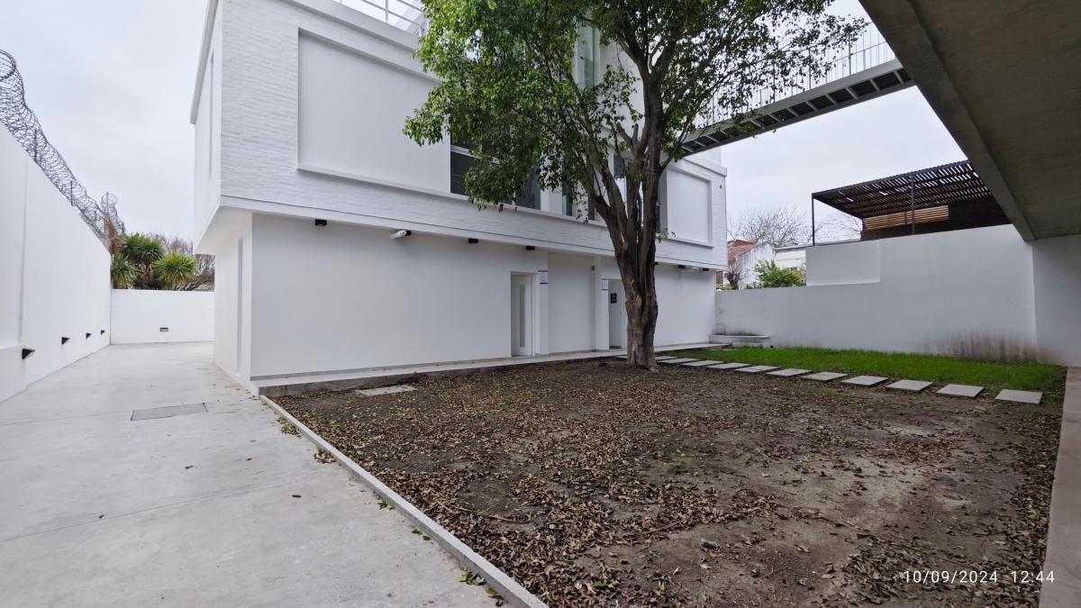 Venta 2 Dorm. Estrenar Categoría - 10 E/32 y 33 - La Plata 1