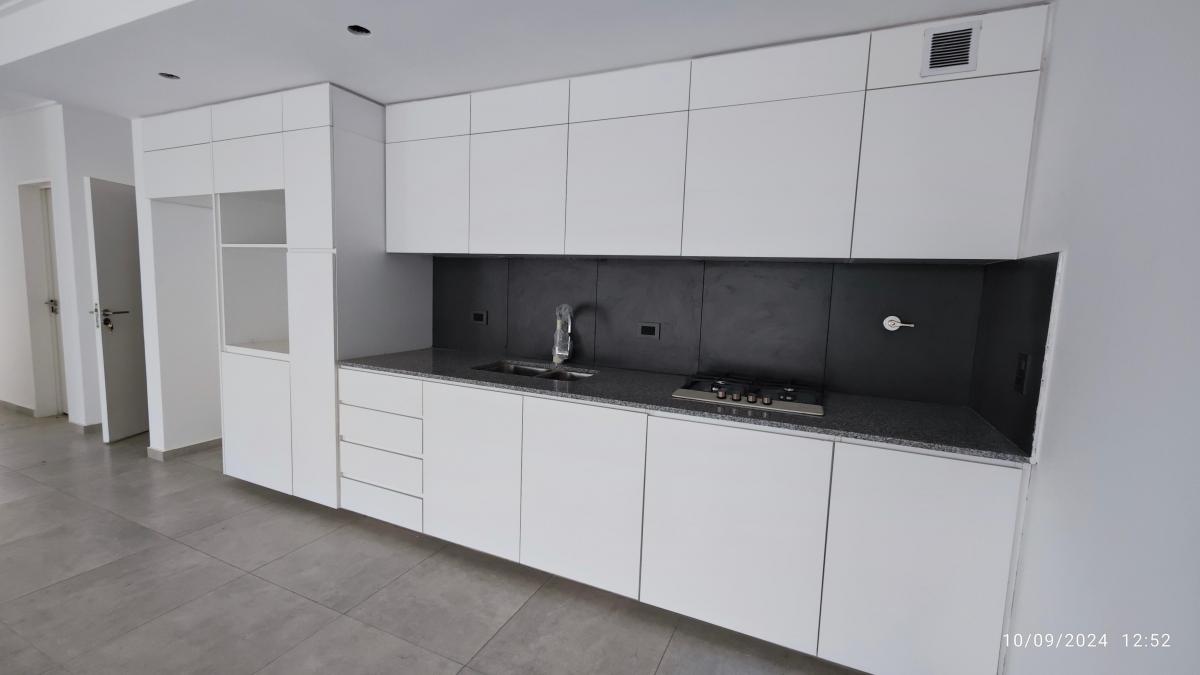 Venta 2 Dorm. Estrenar Categoría - 10 E/32 y 33 - La Plata 5