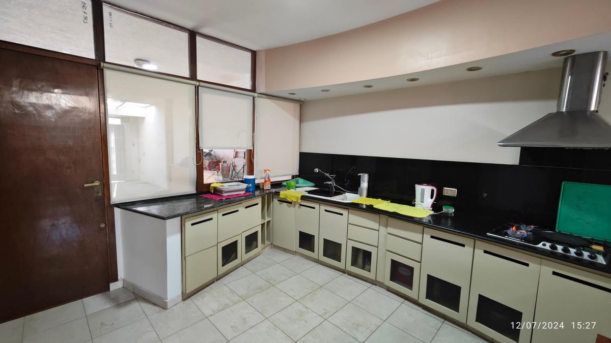 Foto de Casa venta 4 dorm. excelente calidad y diseño - 37 e/6 y 7 - La Plata, imagen 2
