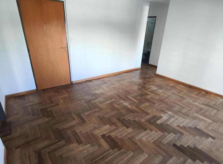 Alquiler depto 1 dorm. c/cochera - 59 e/8 y 9 - La Plata 2