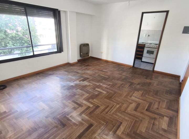 Alquiler depto 1 dorm. c/cochera - 59 e/8 y 9 - La Plata 3