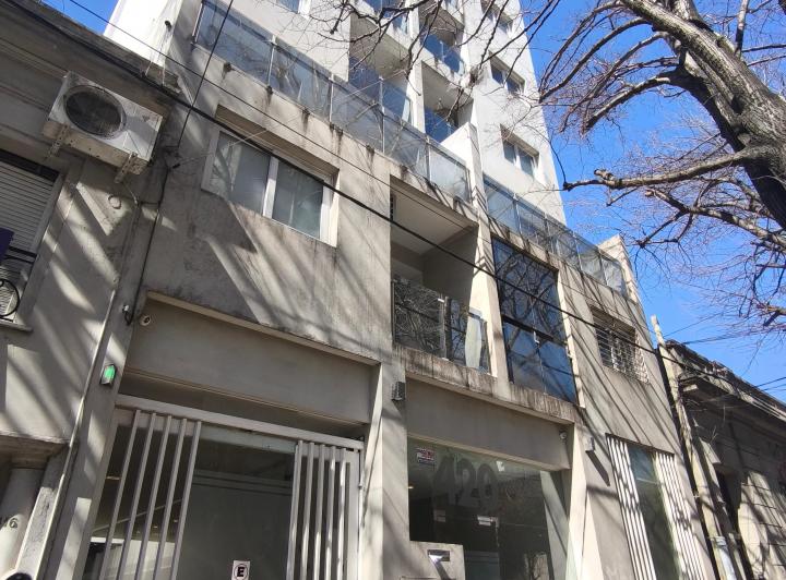 Alquiler depto 1 dorm excte - 62 e/3 y 4 - La Plata 1
