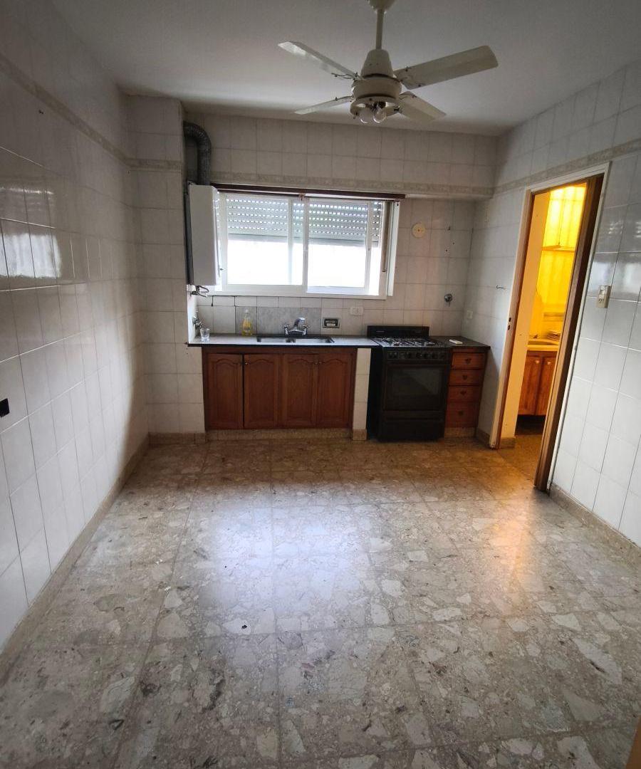Foto de Alquiler depto 3 dorm. céntrico - 55 esq . 5 - La Plata, imagen 3