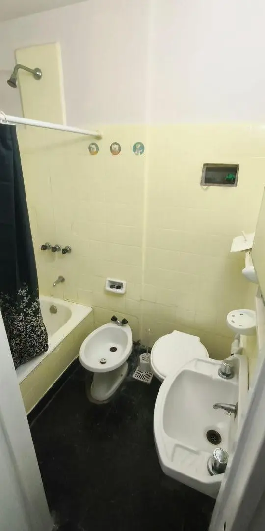 Alquiler depto 1 dorm céntrico frente - 9 e/46 y 47 - La Plata 5