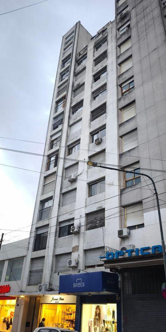 Alquiler depto 1 dorm céntrico frente - 9 e/46 y 47 - La Plata