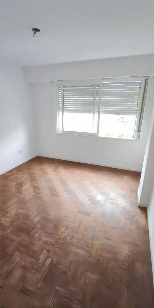 Alquiler depto 1 dorm céntrico frente - 9 e/46 y 47 - La Plata 4