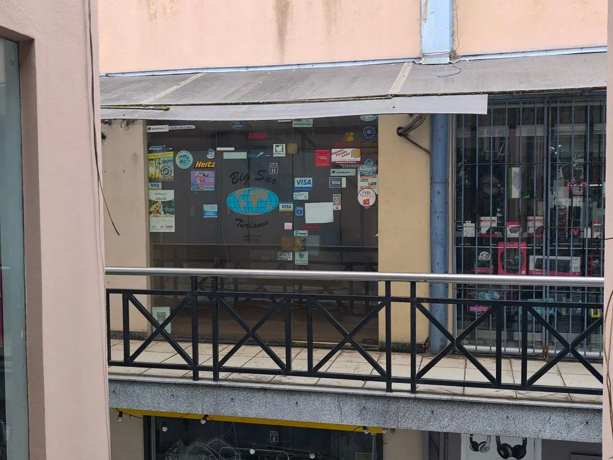 VENTA LOCAL EN CALLE 8 ESQUINA 47, LA PLATA 2