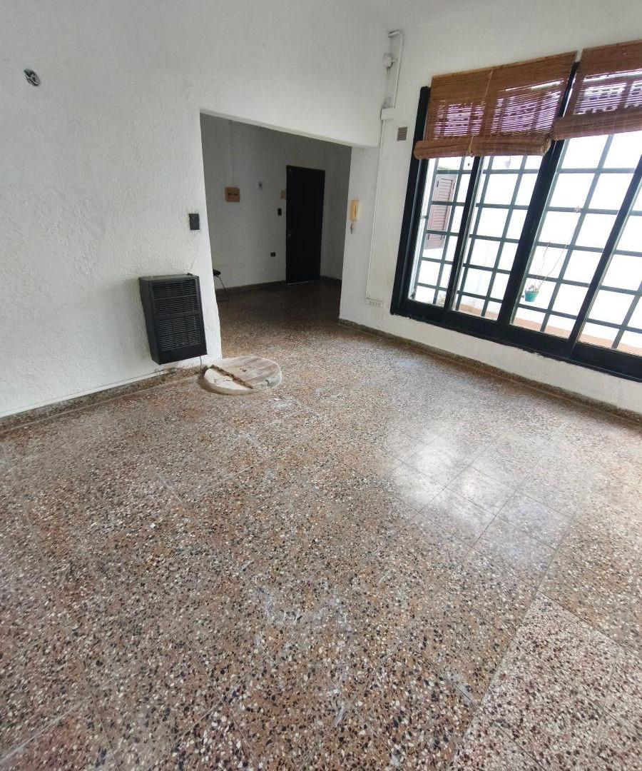 Alquiler PH 3 dorm sin expensas - 33 e/9 y 10 - La Plata