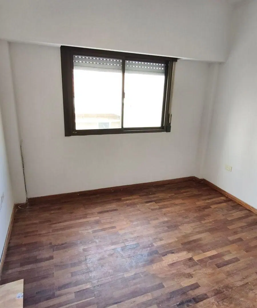 Alquiler depto 2 dorm. fte cochera opc. - 54 e/9 y 10 - La Plata 5