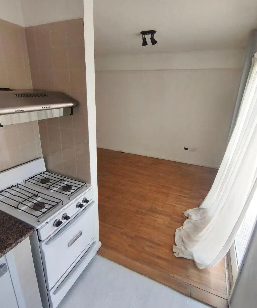 Alquiler depto 1 dorm c/cochera -10 e/523 y 524 - Tolosa, La Plata 3