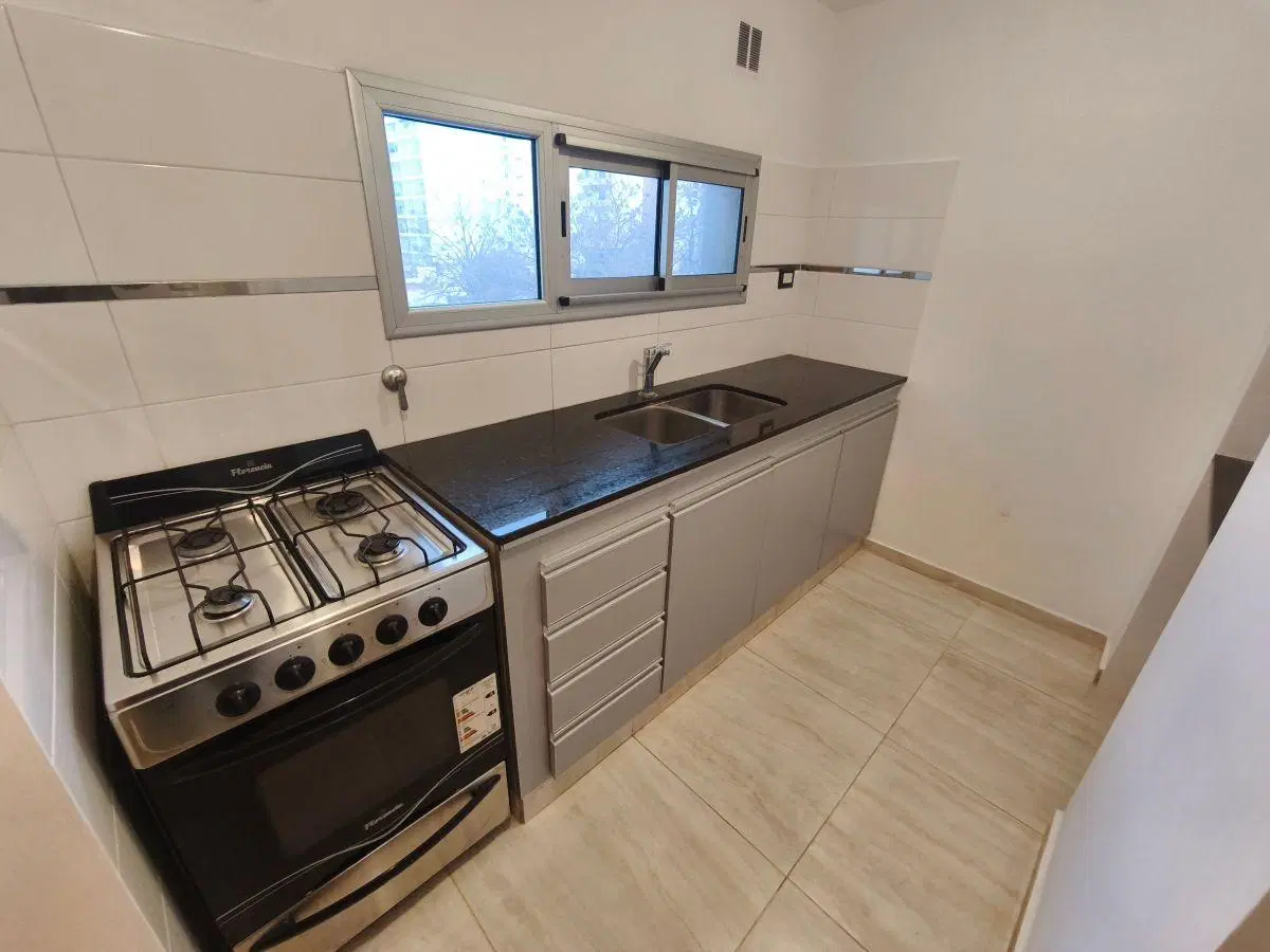 ALQUILER DEPARTAMENTO 1 DORMITORIO EN CALLE 18 E/ 47 Y 48, LA PLATA.- 8