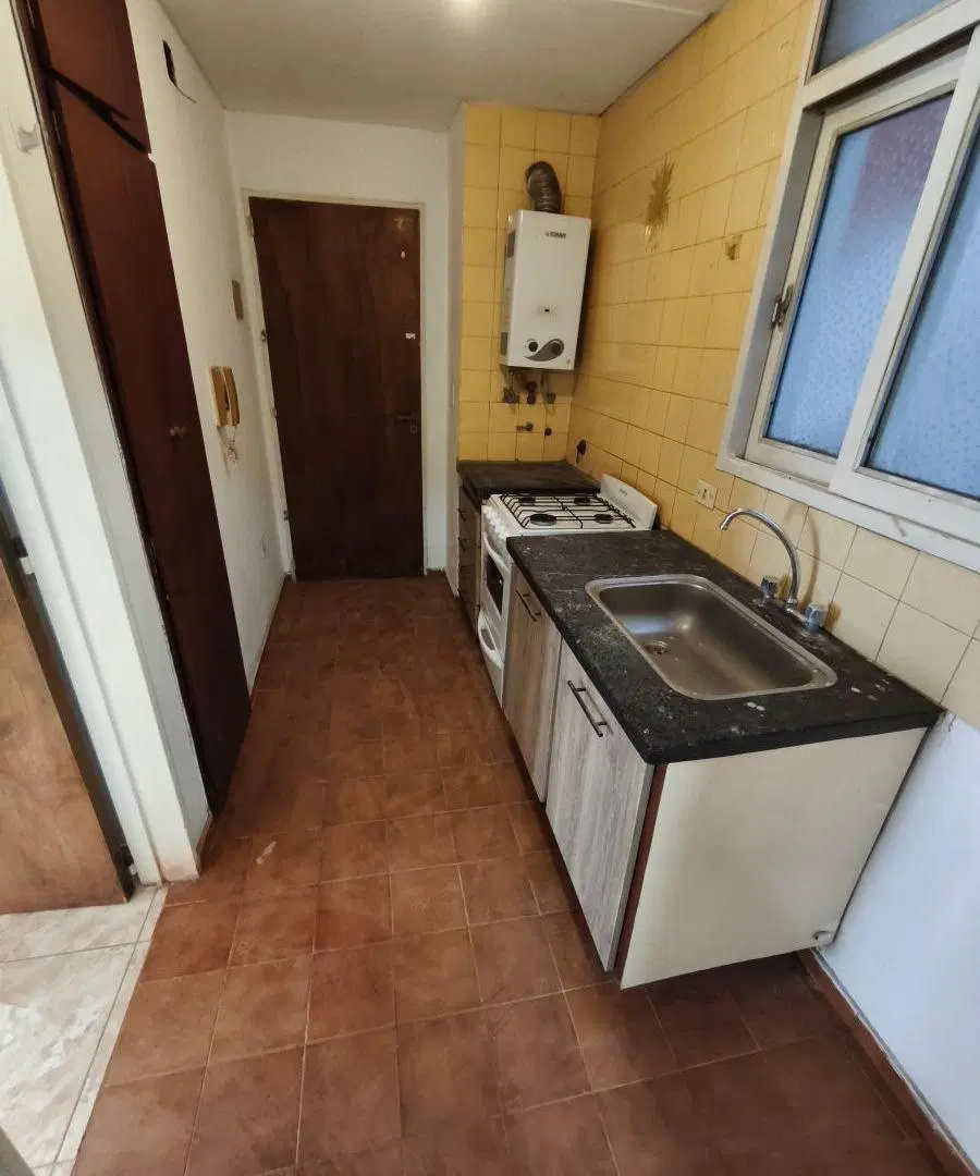 ALQUILER DEPARTAMENTO 1 DORMITORIO EN 56 E/ 6 Y 7, LA PLATA.- 3