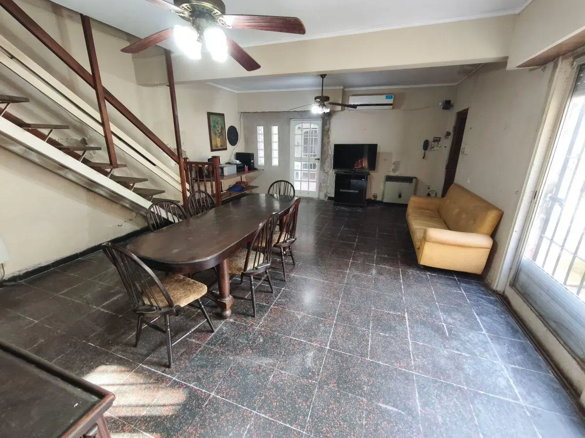 VENTA PH DE 3 DORMITORIOS EN 14 E/ 58 Y 59, LA PLATA.- 5