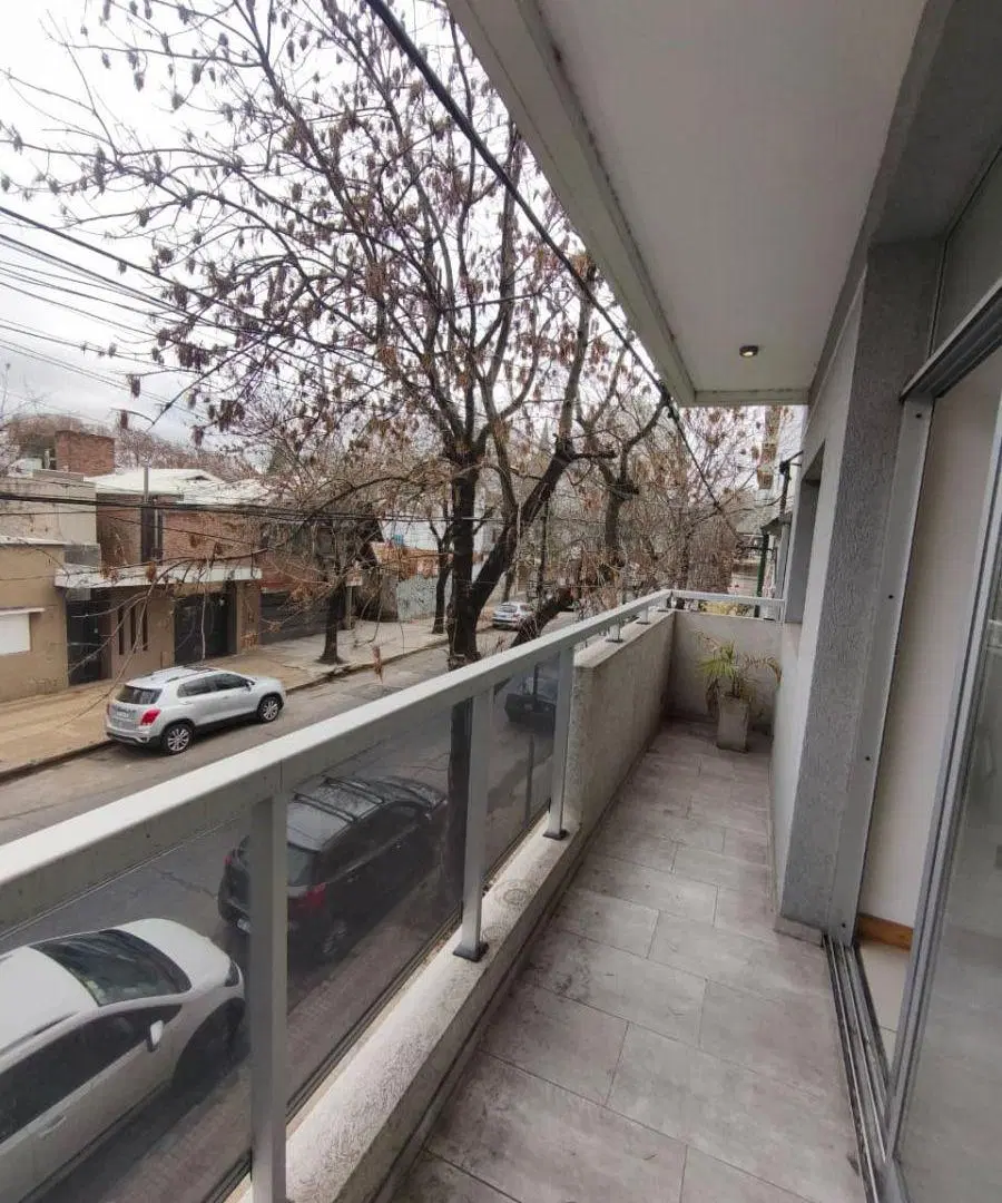 Alquiler depto 1 dorm frente moderno - 54 e/ 17 y 18 - La Plata 3