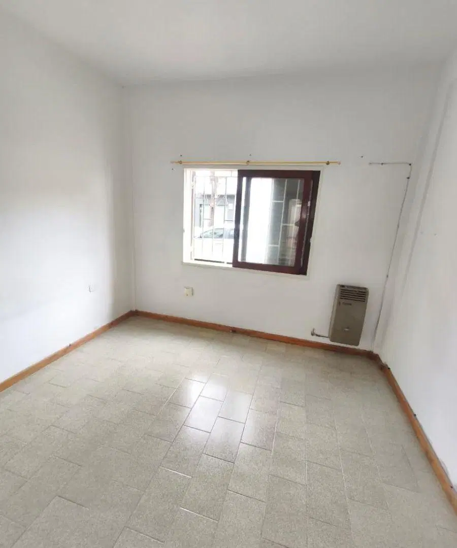 Alquiler depto pb 1 dorm - 54 e/16 y 17 - La Plata 2